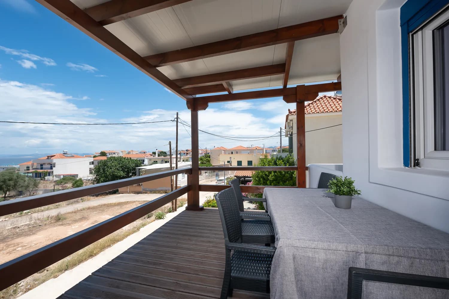 Anzuelo Apartments Agistri — contact and bookings